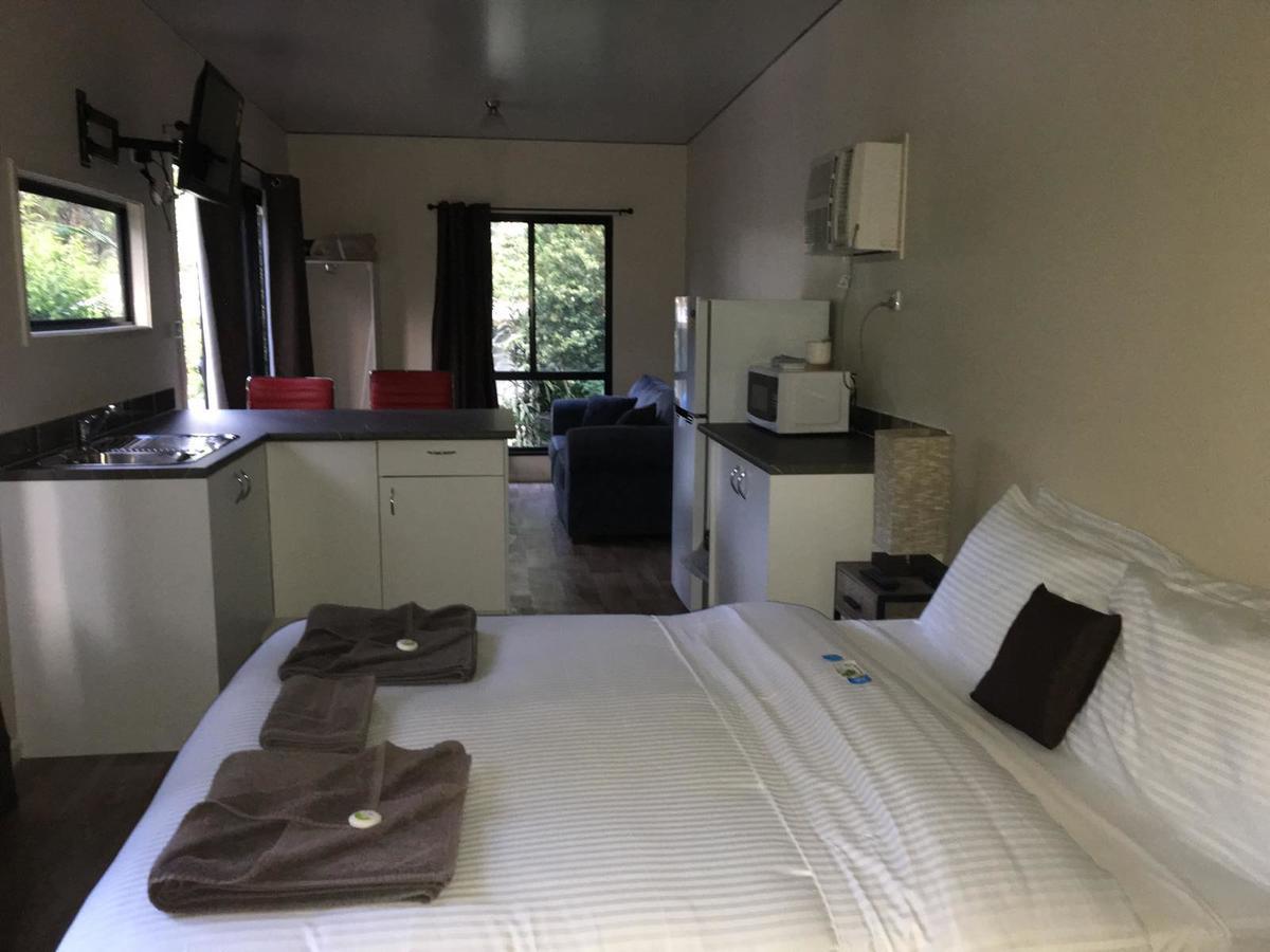 Mapleton Cabins & Caravan Park Exterior foto
